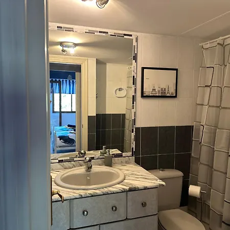 Apartment Bajo El Gallo *