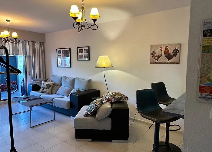 Bajo El Gallo Apartment *